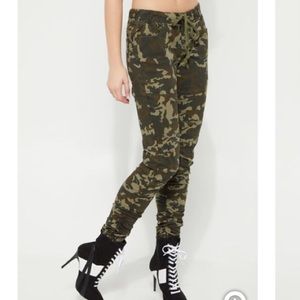 Camo jegging joggers